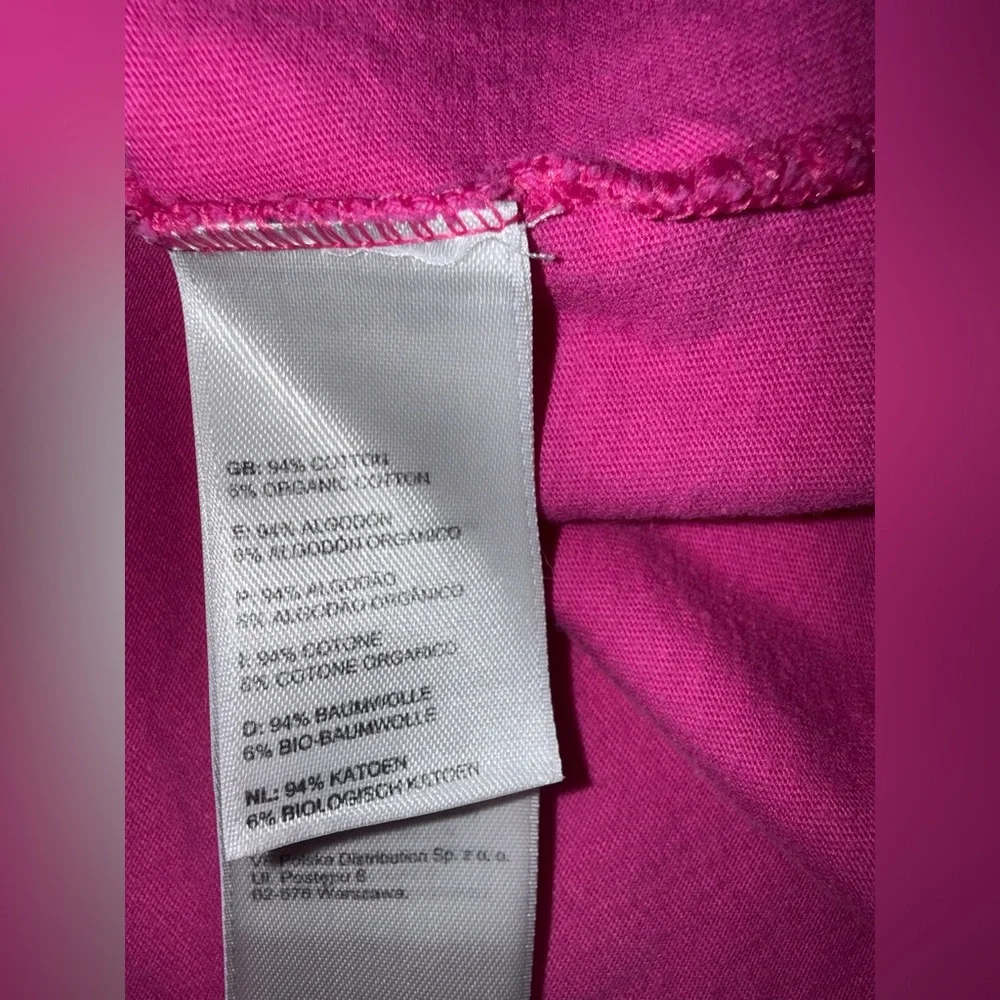 The North Face Women’s Magenta V-Neck Tee Size M - Picture 7 of 7